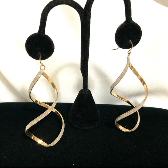 Spiral Earrings Jewelry - Goldtone Lightweight Spiral Earrings